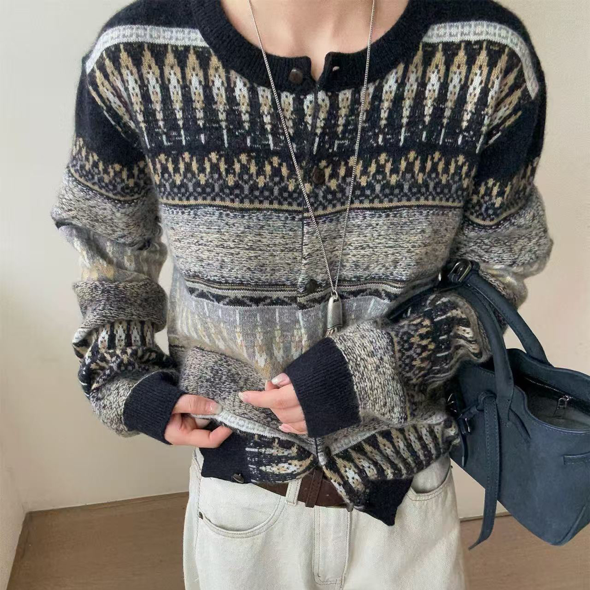 费尔岛花纹圆领针织开衫女慵懒风宽松百搭毛衣外搭气质上衣6257