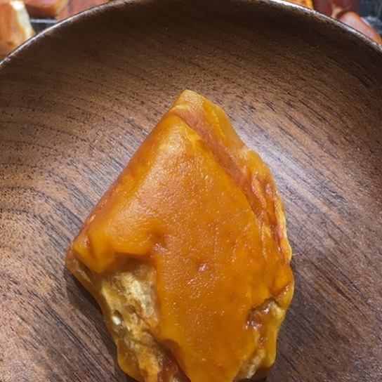 定制琥珀未镶嵌专属定制