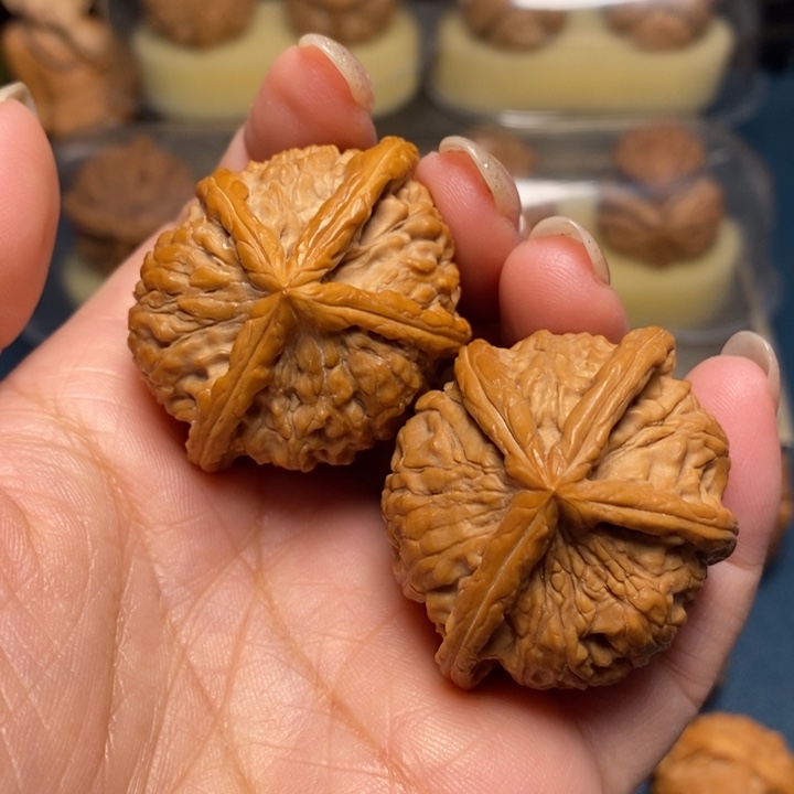 【闪购商品】文玩核桃把件穿云箭