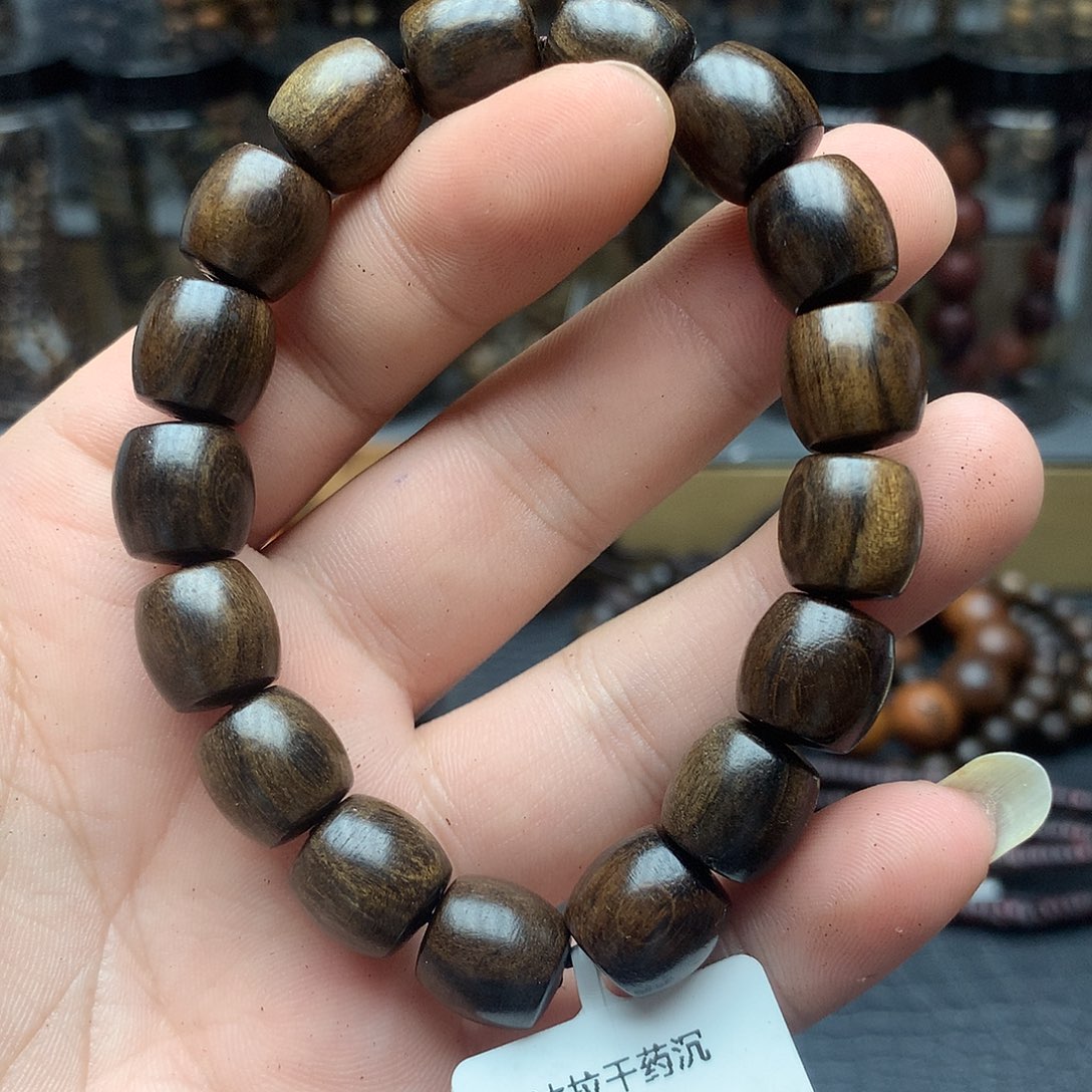 降真香无事牌1177达拉干