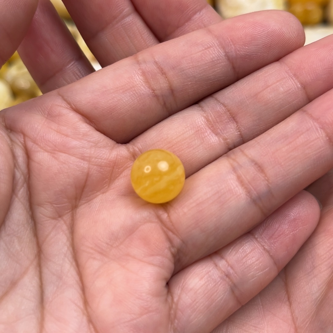 未镶嵌琥珀裸石倩*宝珠