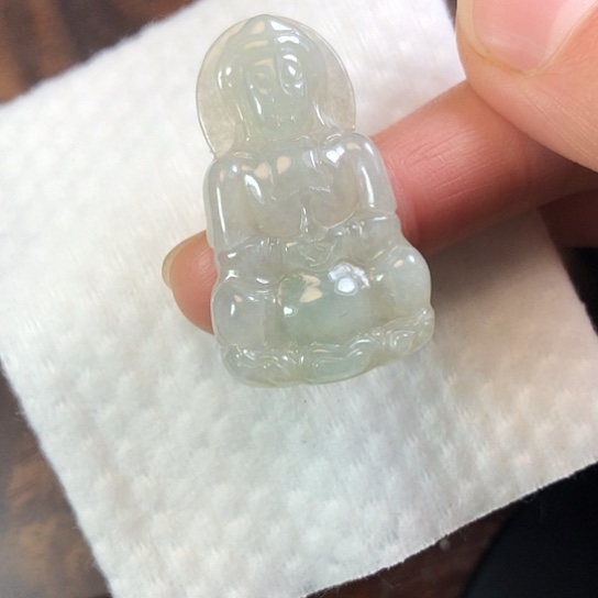 翡翠未镶嵌颈饰缅甸A货，每天下午1点半开播