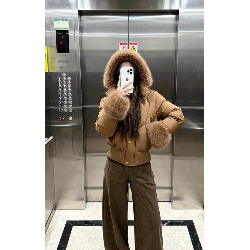 美拉德咖色大毛领短款羽绒棉服女冬季防寒保暖收腰毛毛拼接厚外套