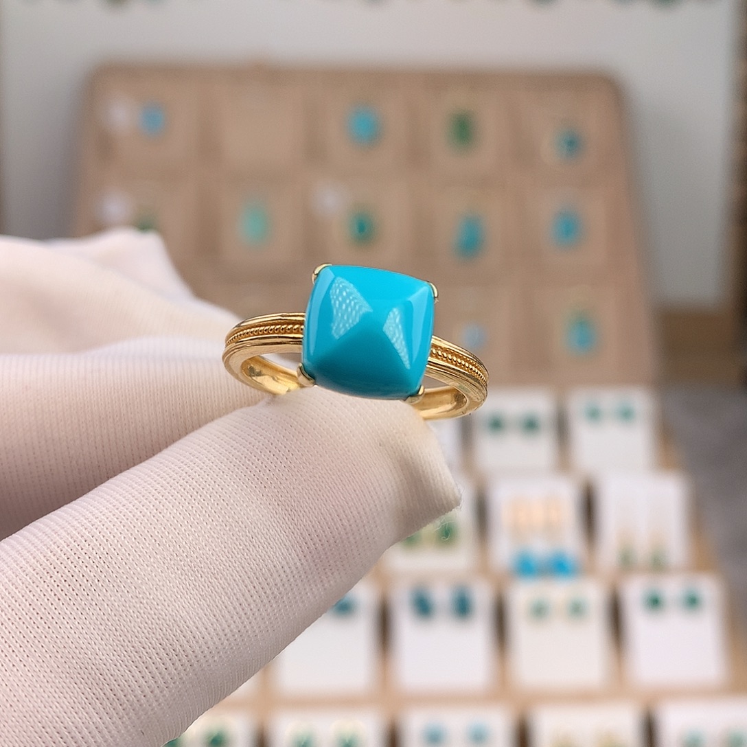 绿松石18K金镶嵌戒指