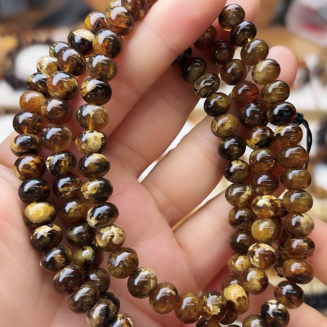 琥珀未镶嵌裸石八91414