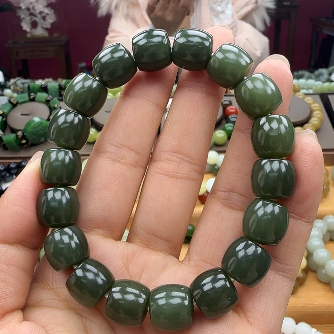 和田玉未镶嵌手链