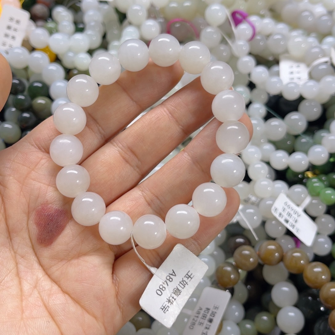 未镶嵌手链和田玉