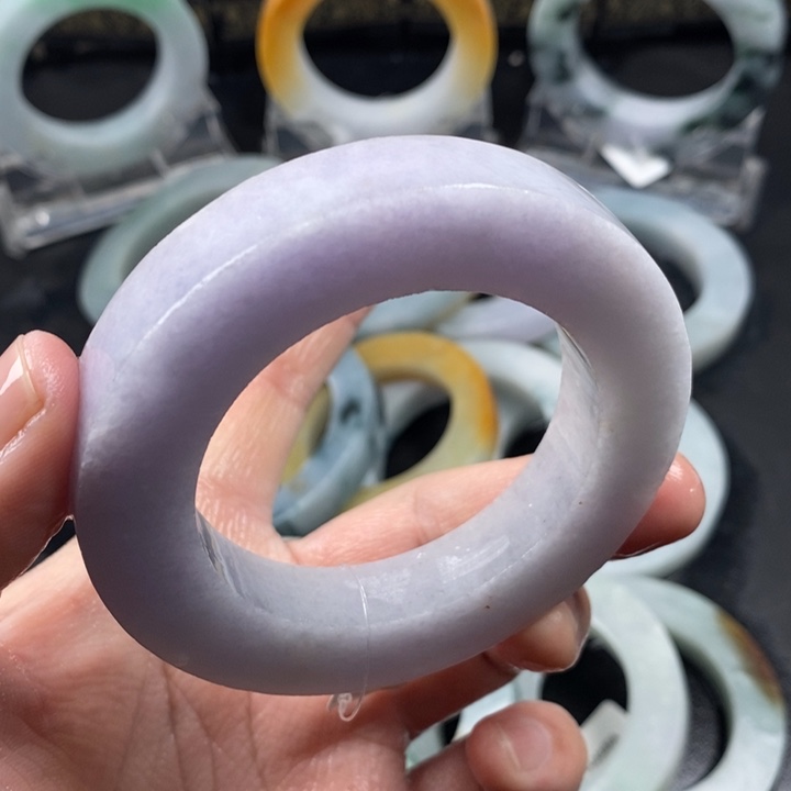 唐***粒定制翡翠未镶嵌翡翠手镯