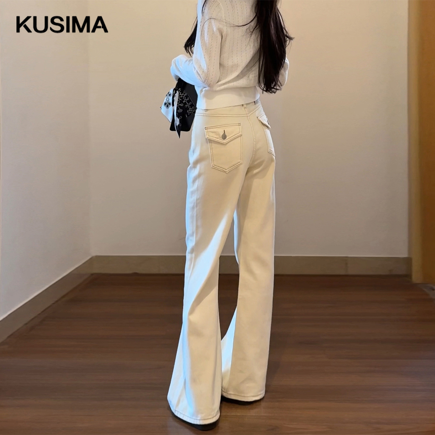 米杏色高腰微喇牛仔裤女2025冬季加绒新款百搭宽松显瘦垂感马蹄裤