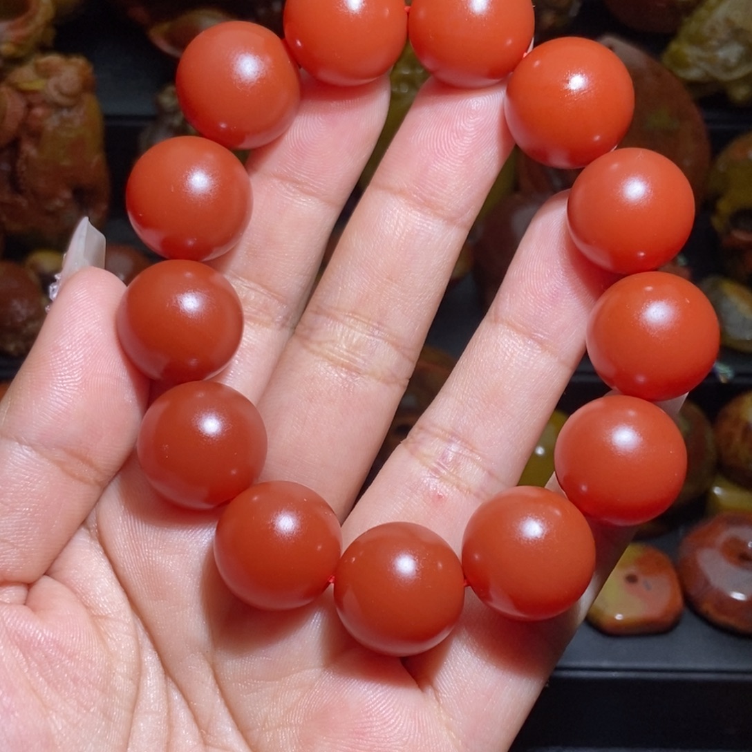 夏***汁玛瑙/玉髓未镶嵌手串