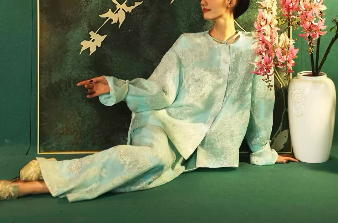 【李小姐】春夏套装重工高级感上衣半裙套装