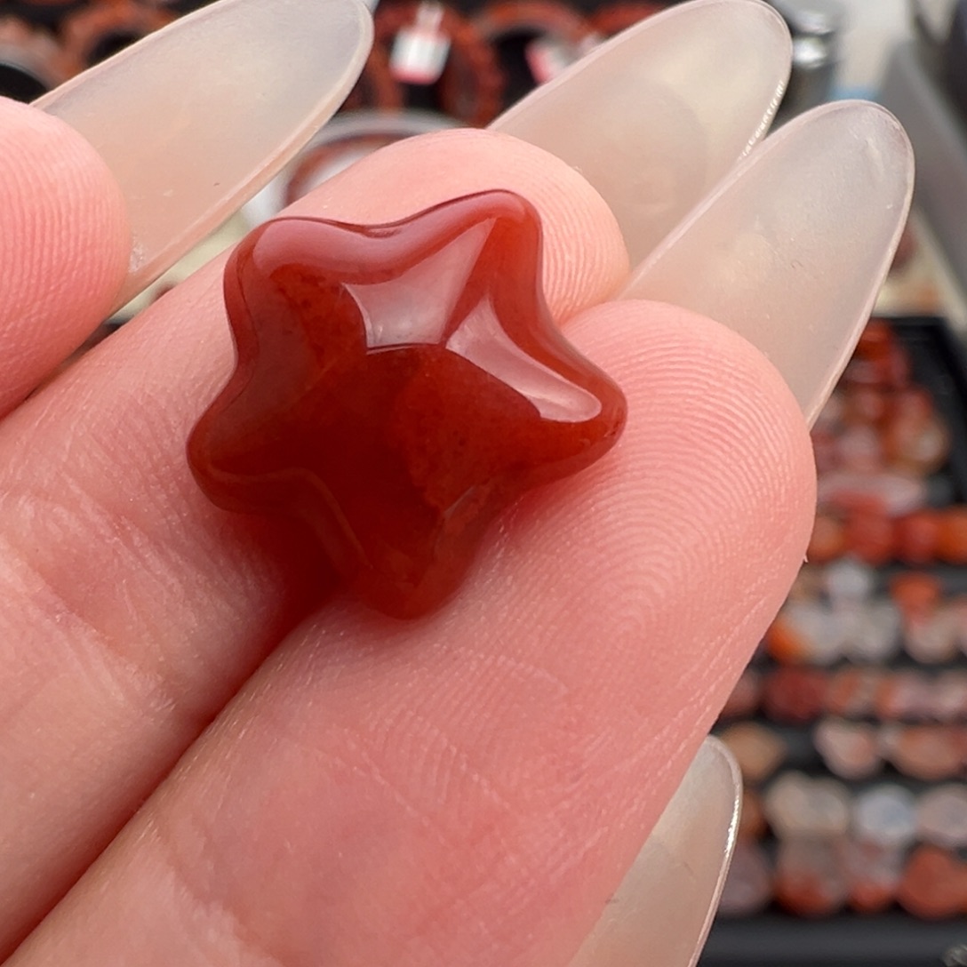 南红玛瑙未镶嵌颈饰满红星星