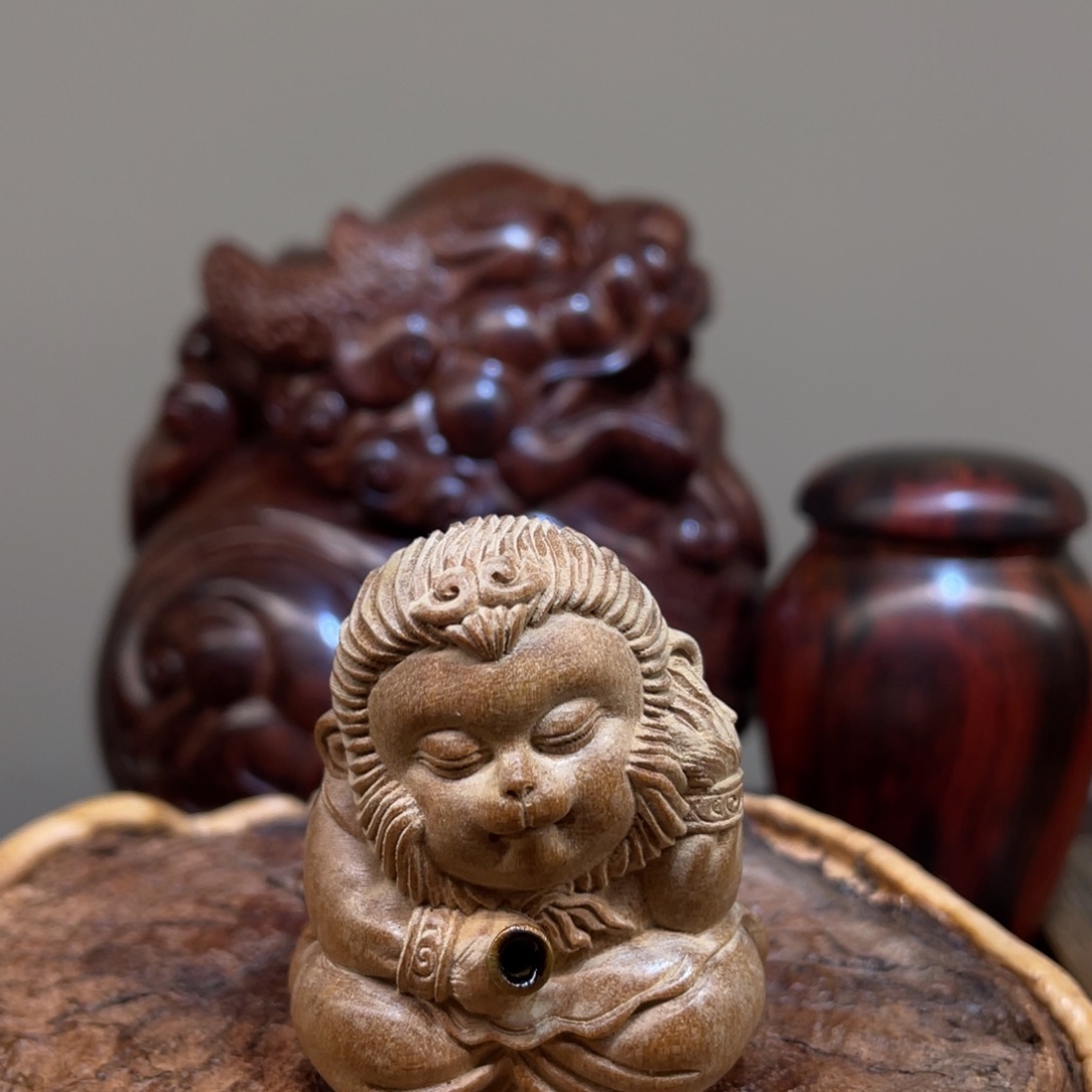 木春*老山檀香工艺品