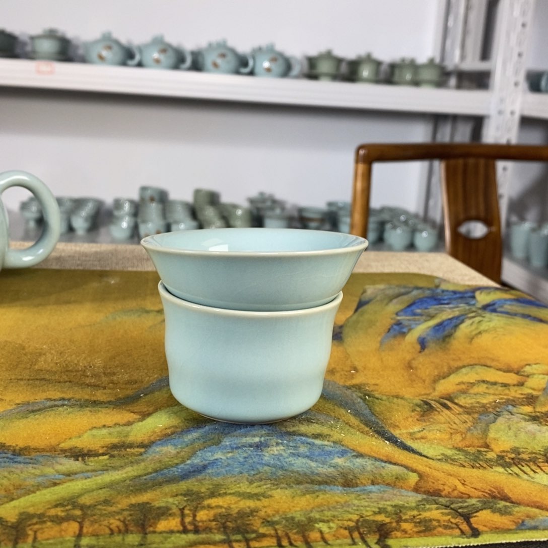 【闪购商品】天青竹节茶漏微微瑕。。。。。