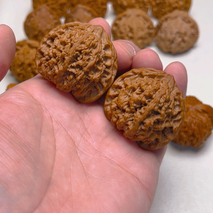 文玩核桃把件?***?满天星边41.5编号2515