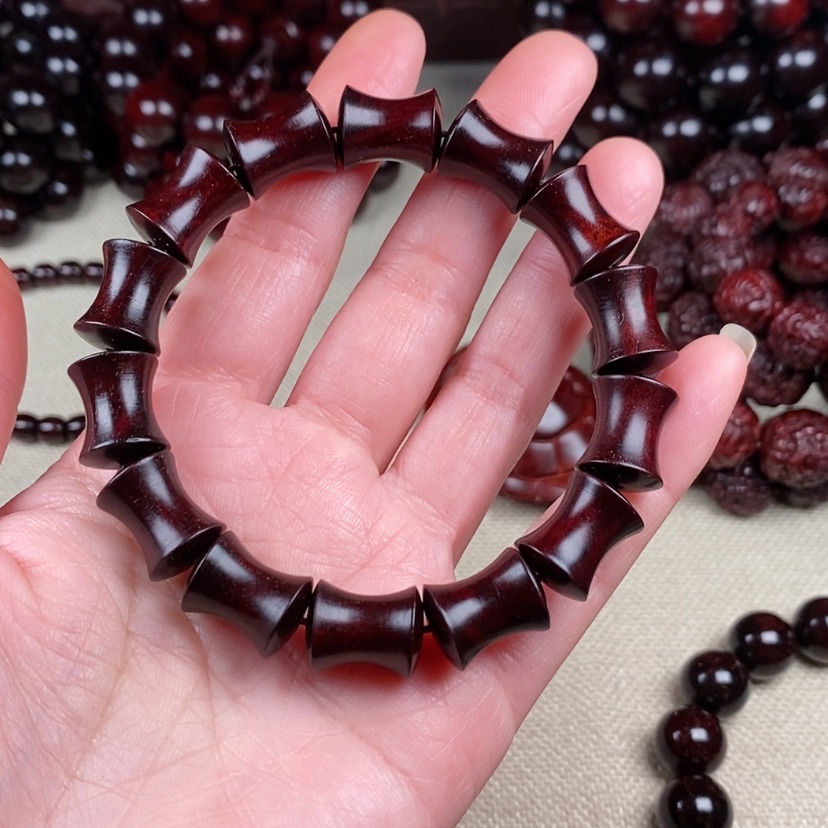 【闪购商品】小叶紫檀手串/手链见**齐12/15