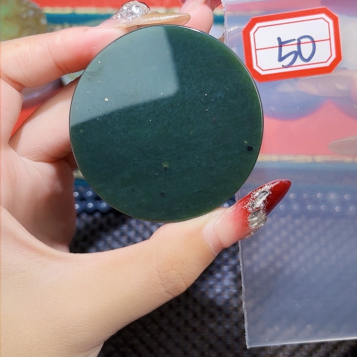 和田玉和田玉边角料随机发未镶嵌