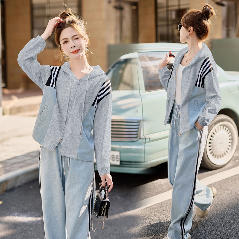 时尚撞色拼接牛仔套装女2025年早春新款休闲气质百搭阔腿裤两件套