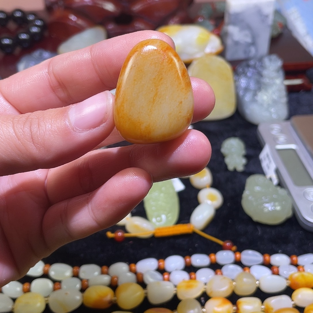 和田玉未镶嵌吊坠(不含链)