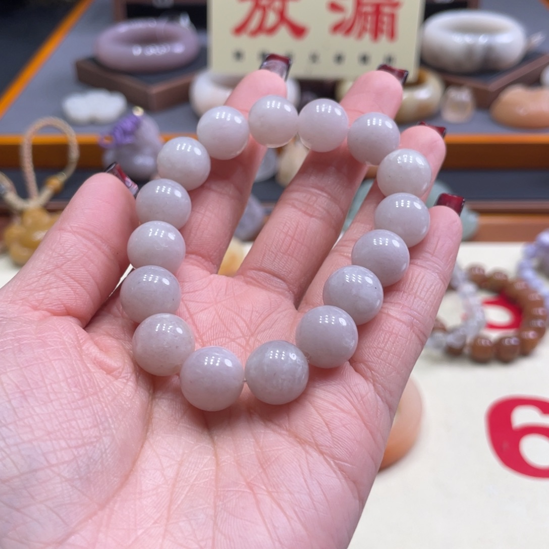 未镶嵌手镯石英质玉浪**酵