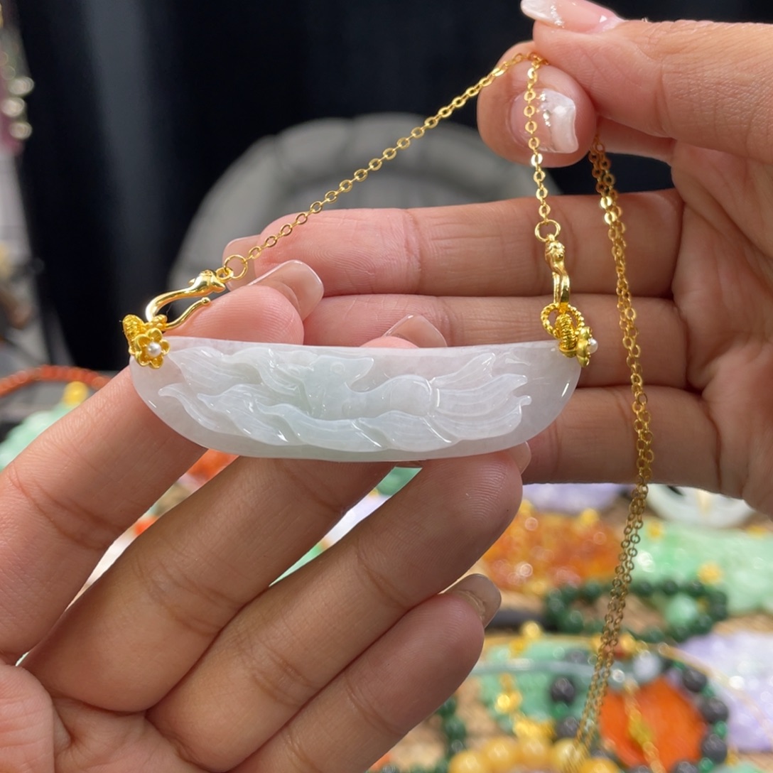 翡翠颈饰未镶嵌代编织