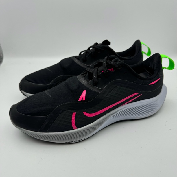 95新 MM6 40码250/Pegasus 37 shield 训练跑步鞋 黑色