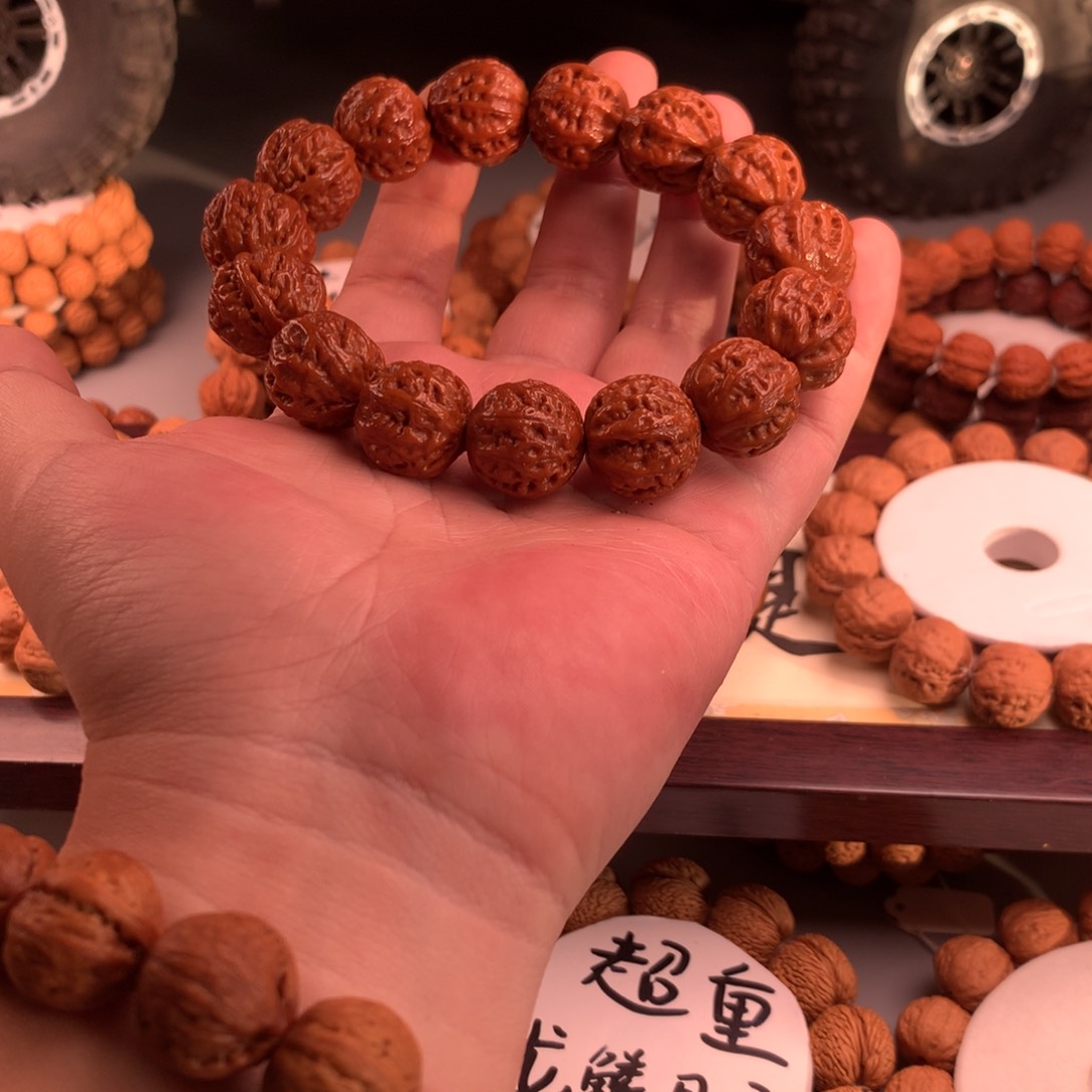 文玩核桃手串18自然光