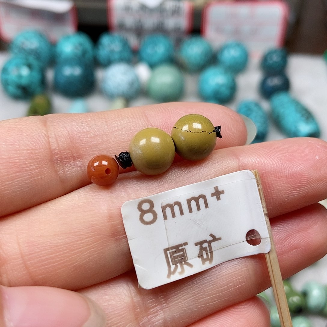 南红玛瑙未镶嵌珠宝半成品