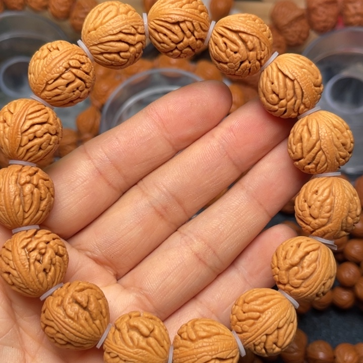 桃核手串龙纹桃核26