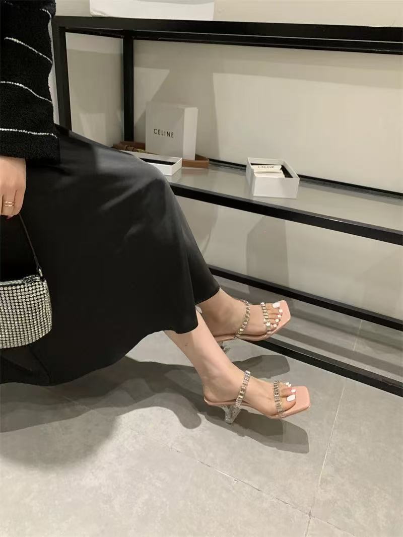 哈哈女鞋 ins升级版~水晶跟透明水钻仙女风粗跟 5cm      873-8