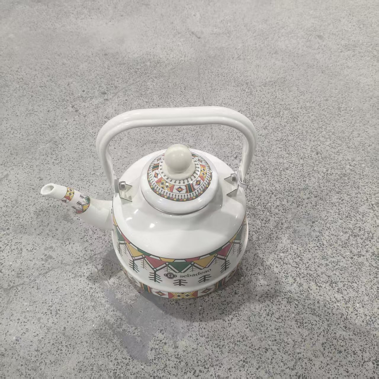 微瑕 象牙白凉水壶