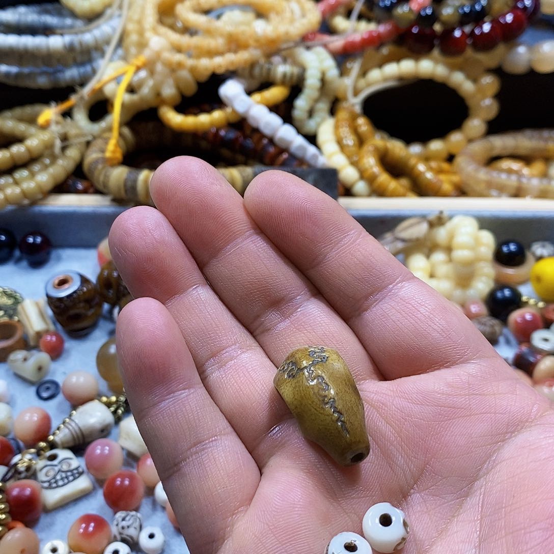 牛骨摆件阿***?手串配饰