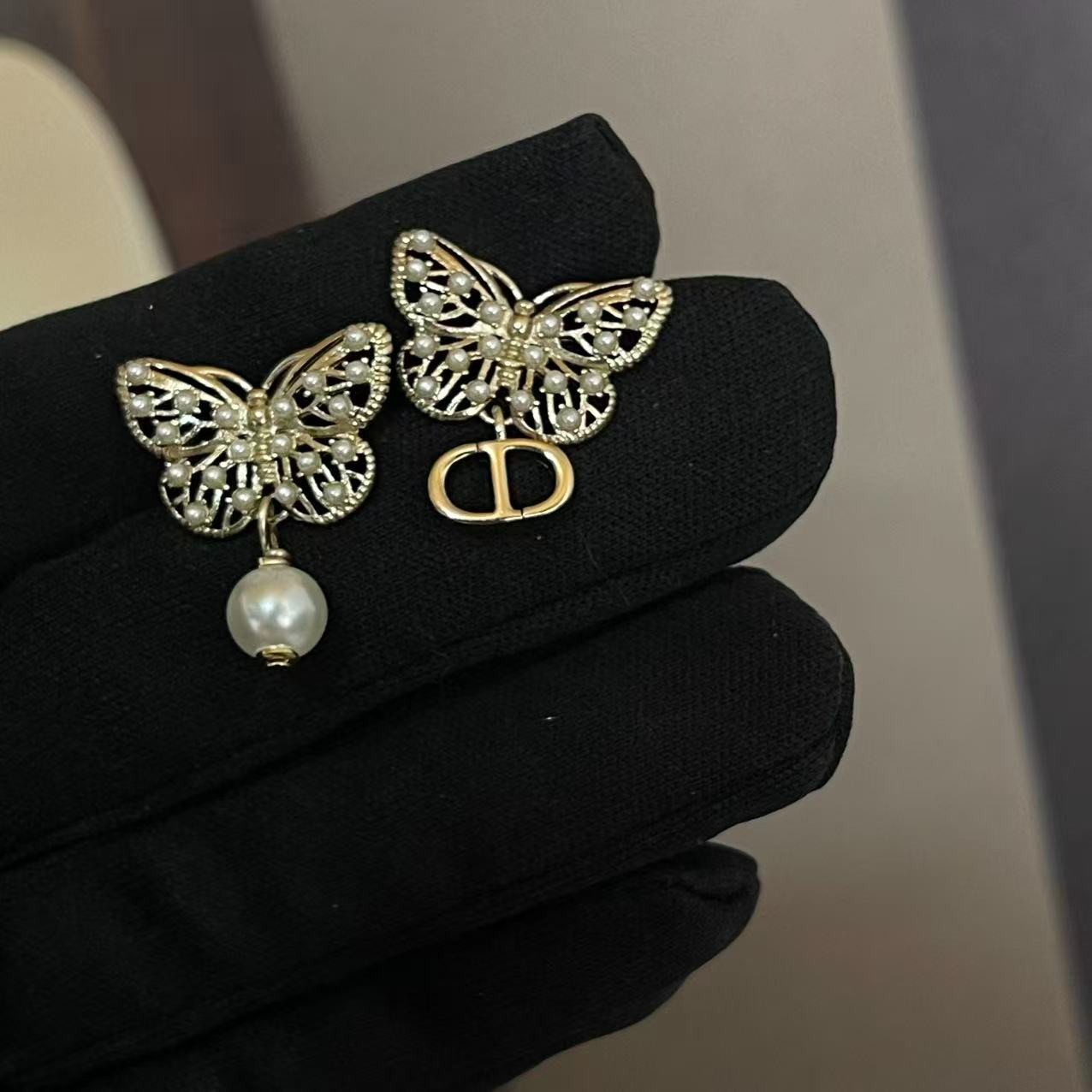 铜合金耳饰 ED034耳钉 做旧蜜蜂耳坠气质轻奢时尚百搭复古小众