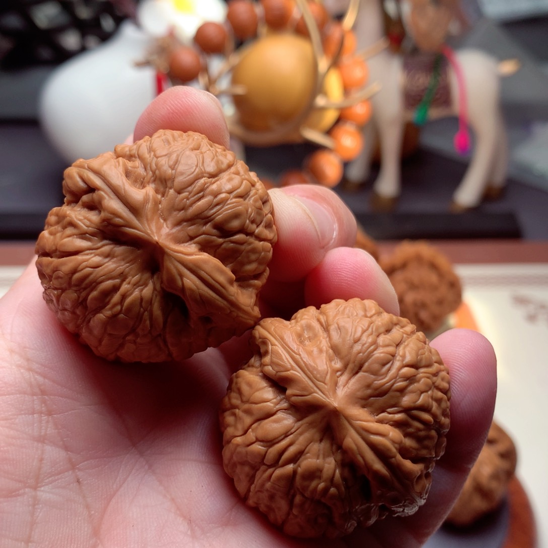 文玩核桃把件夜明珠  1号