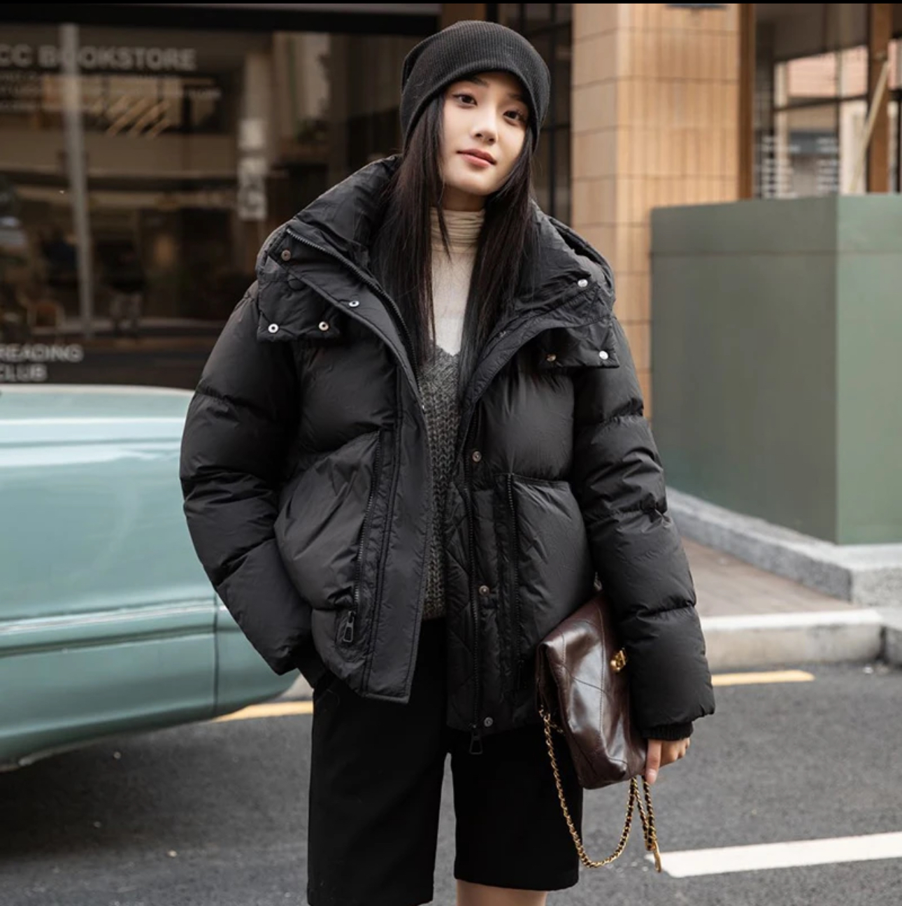 拉链潮流情侣秋冬短款连帽高蓬易回弹女宽松保暖羽绒服女