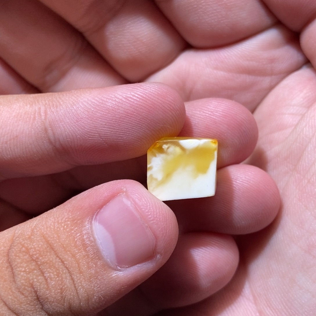定制琥珀未镶嵌琥珀蜜蜡原石定制