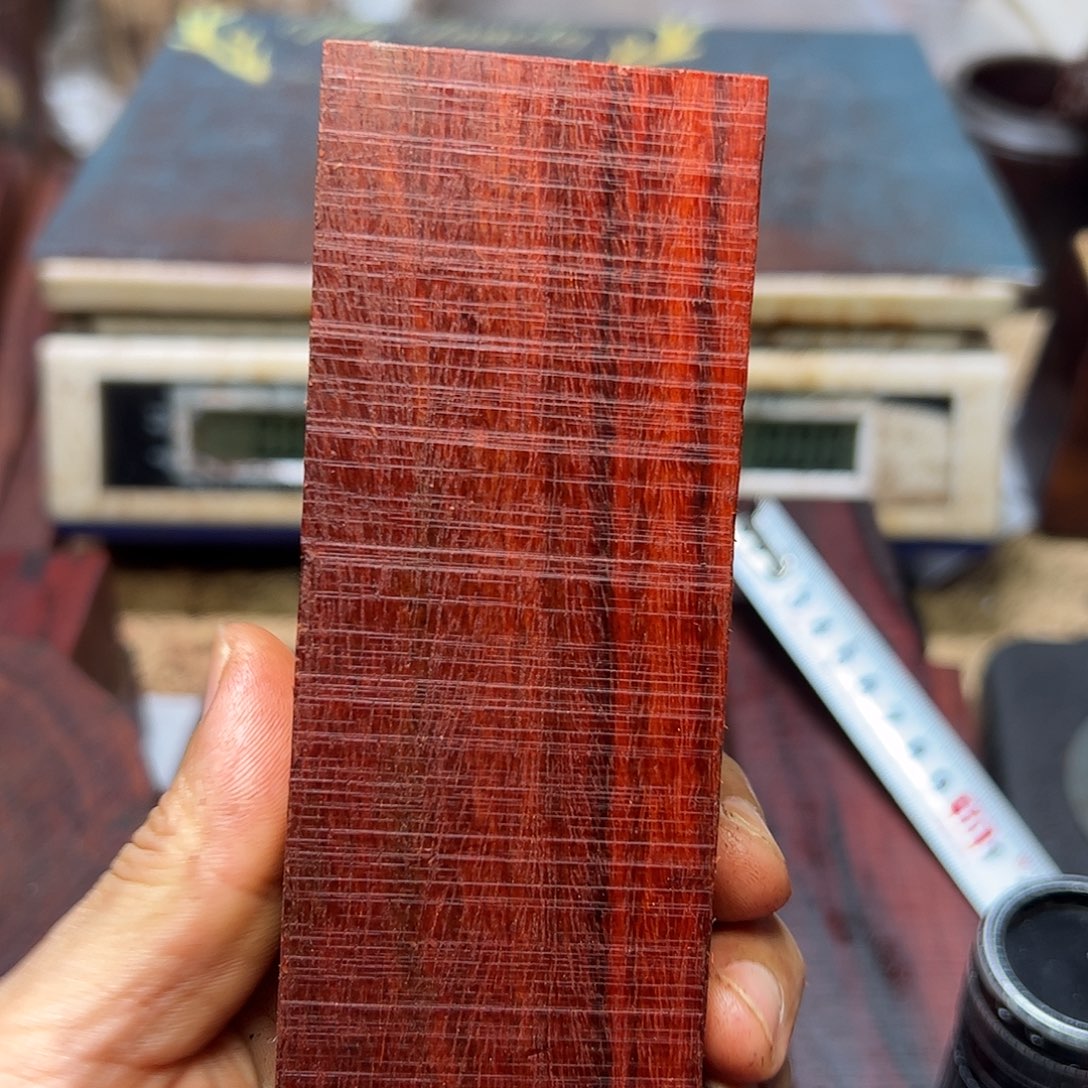 一***汁檀香紫檀（小叶紫檀）