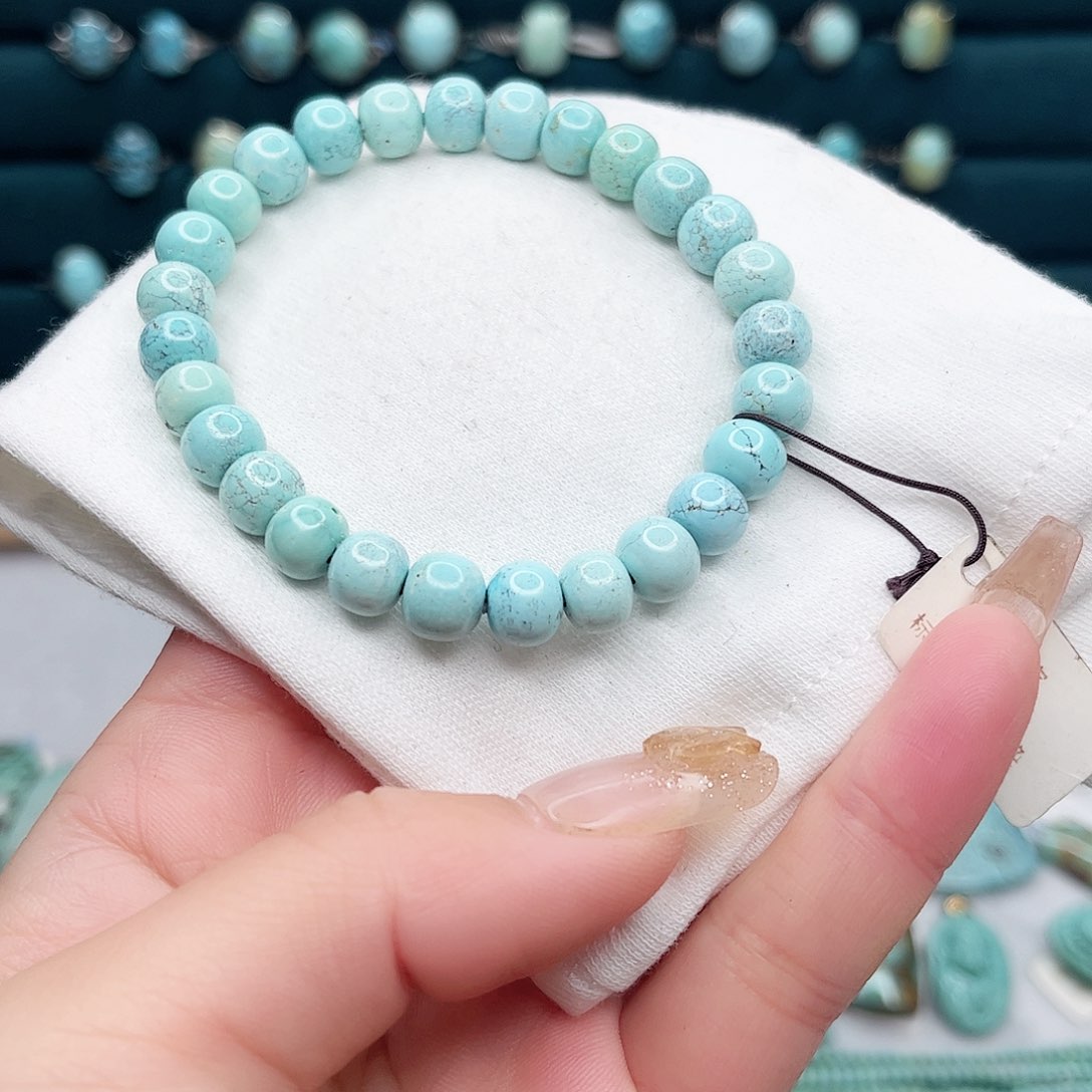 绿松石绿松石未镶嵌