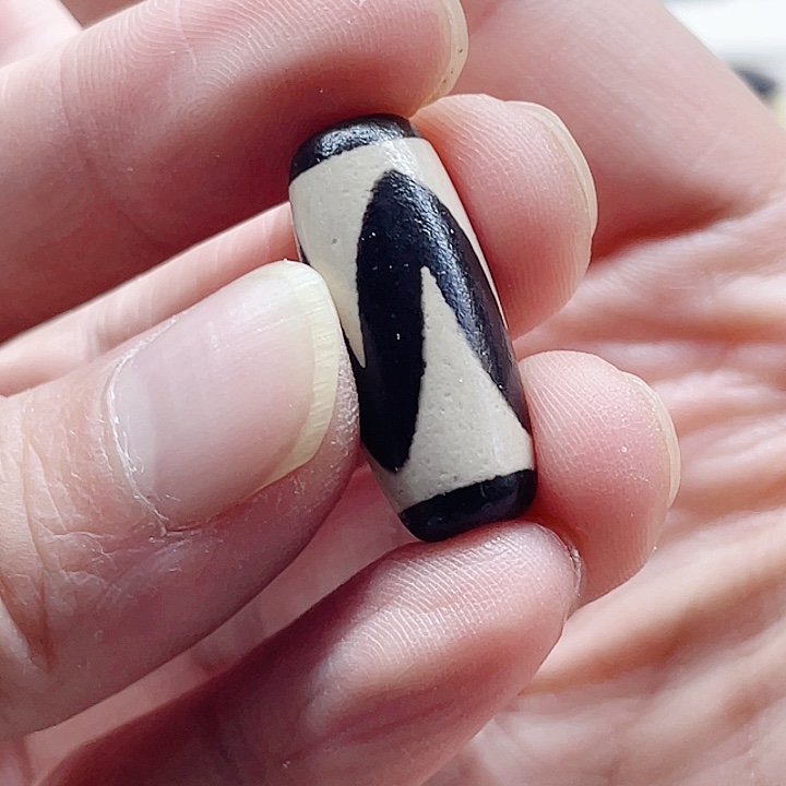 未镶嵌颈饰玛瑙/玉髓C****1