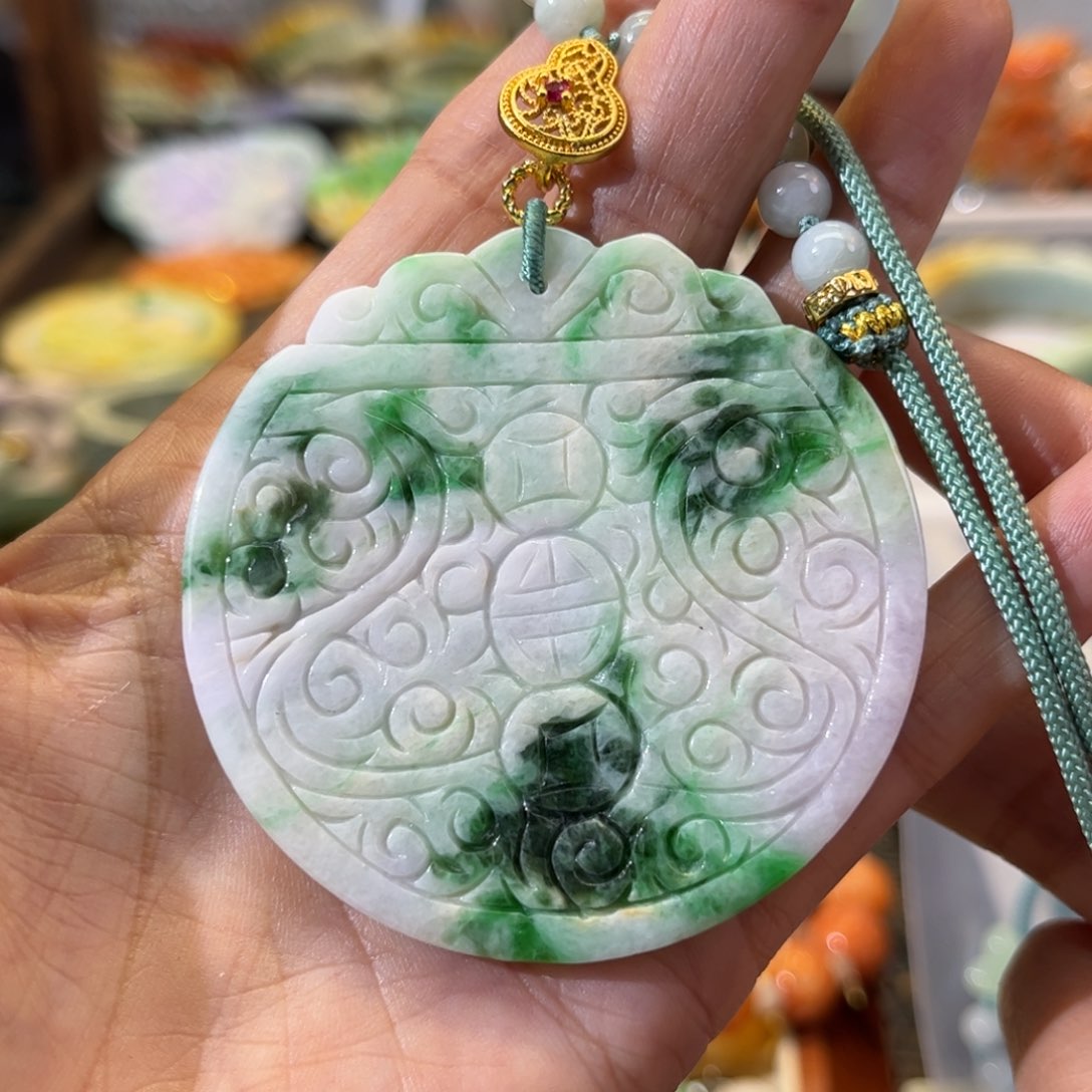 翡翠颈饰未镶嵌待编款