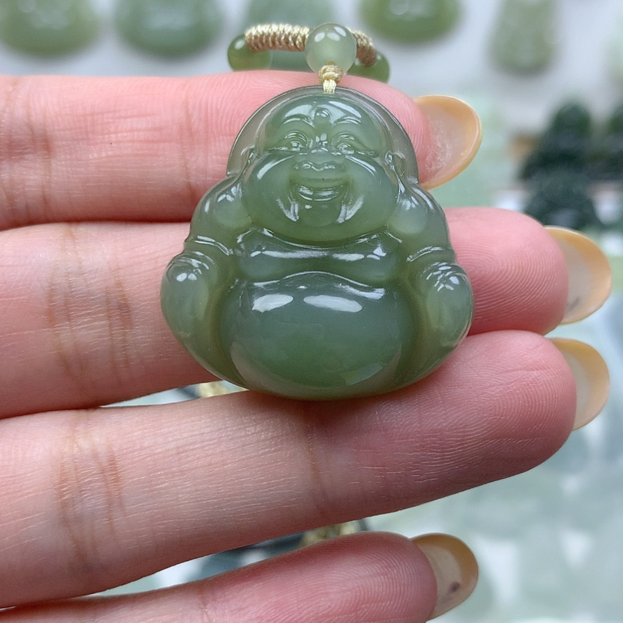 【闪购商品】颈饰未镶嵌和田玉