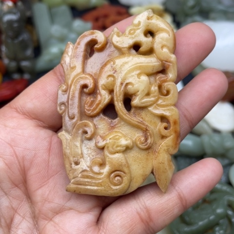 和田玉颈饰未镶嵌91