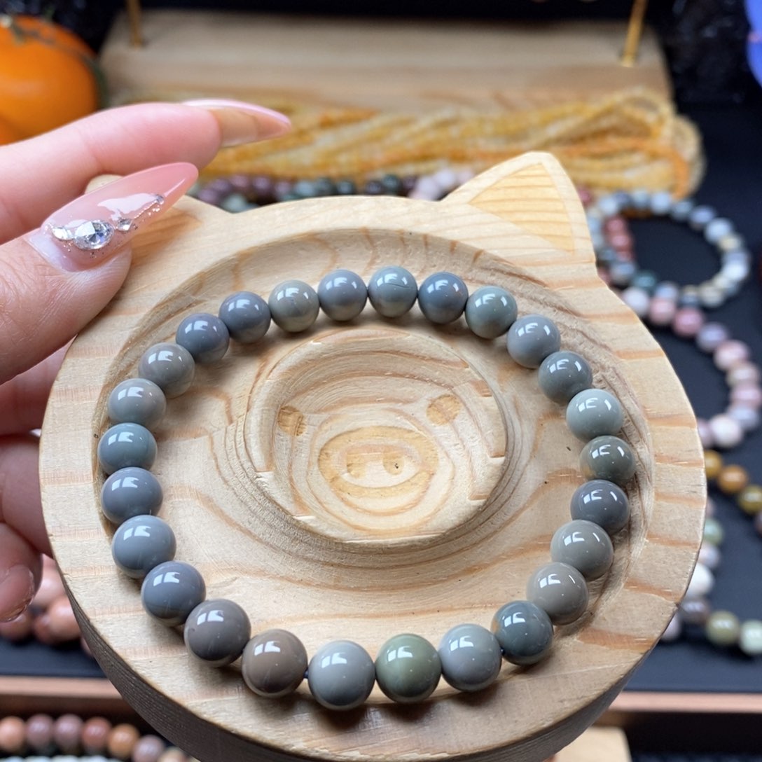 石英质玉手链未镶嵌l***a