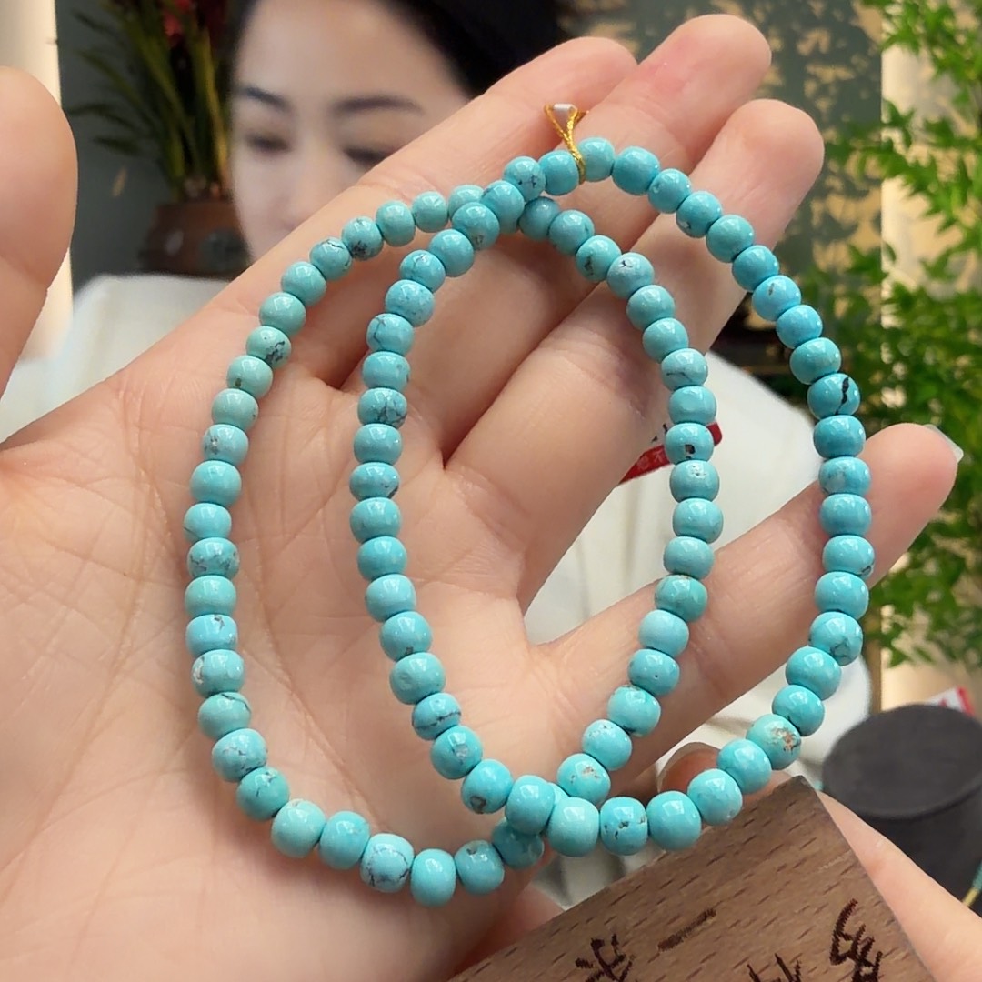 绿松石未镶嵌颈饰