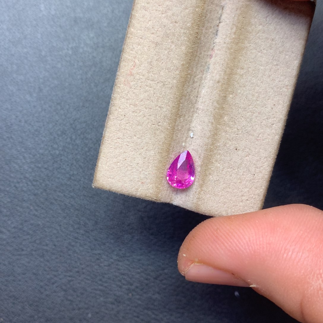 彩色蓝宝石裸石未镶嵌1.08ct