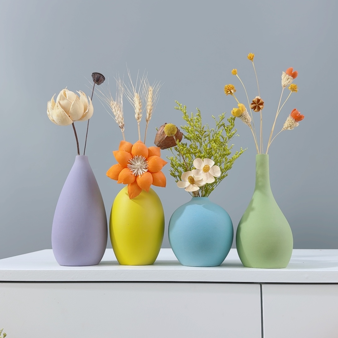 摆件陶瓷小花瓶含花总高约20-30cm