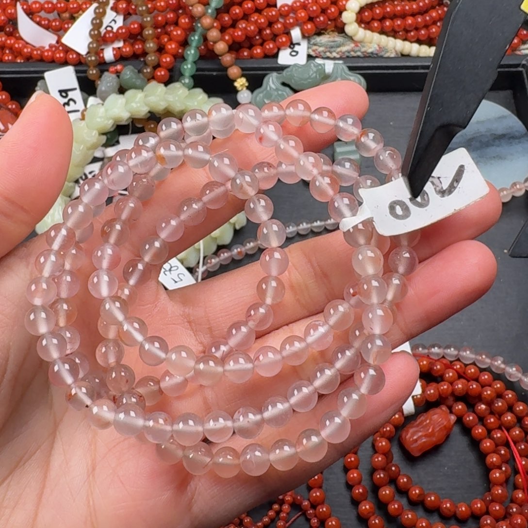 南红玛瑙未镶嵌珠宝奇石