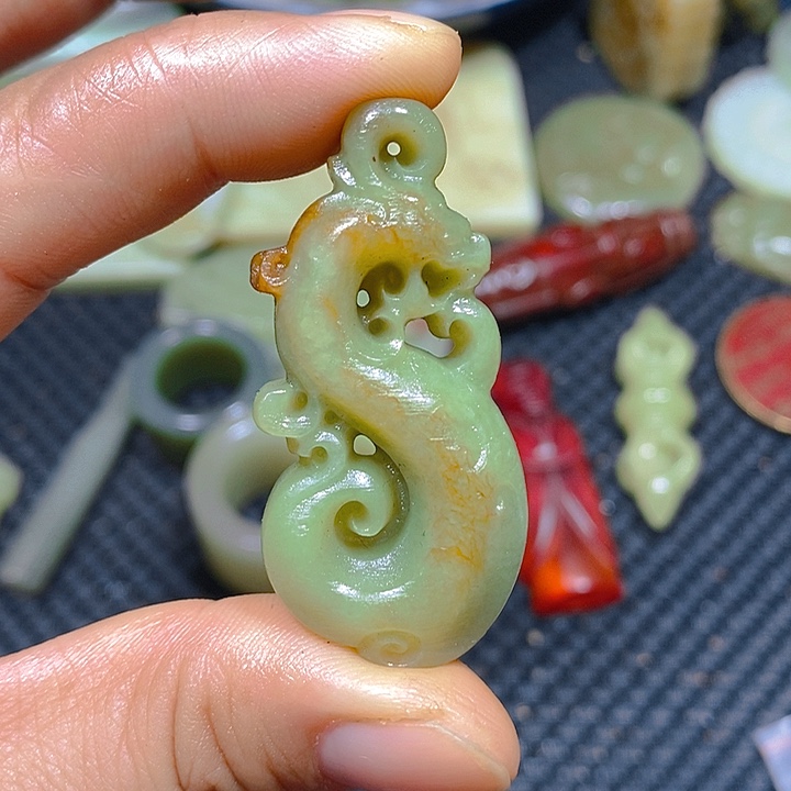 未镶嵌手链和田玉（糖玉）