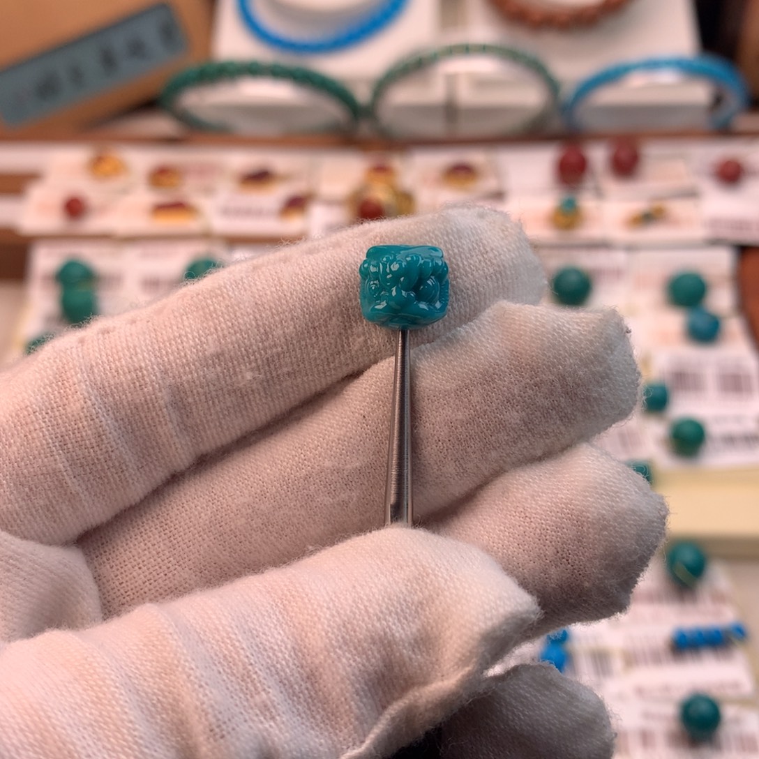 绿松石未镶嵌配饰凡