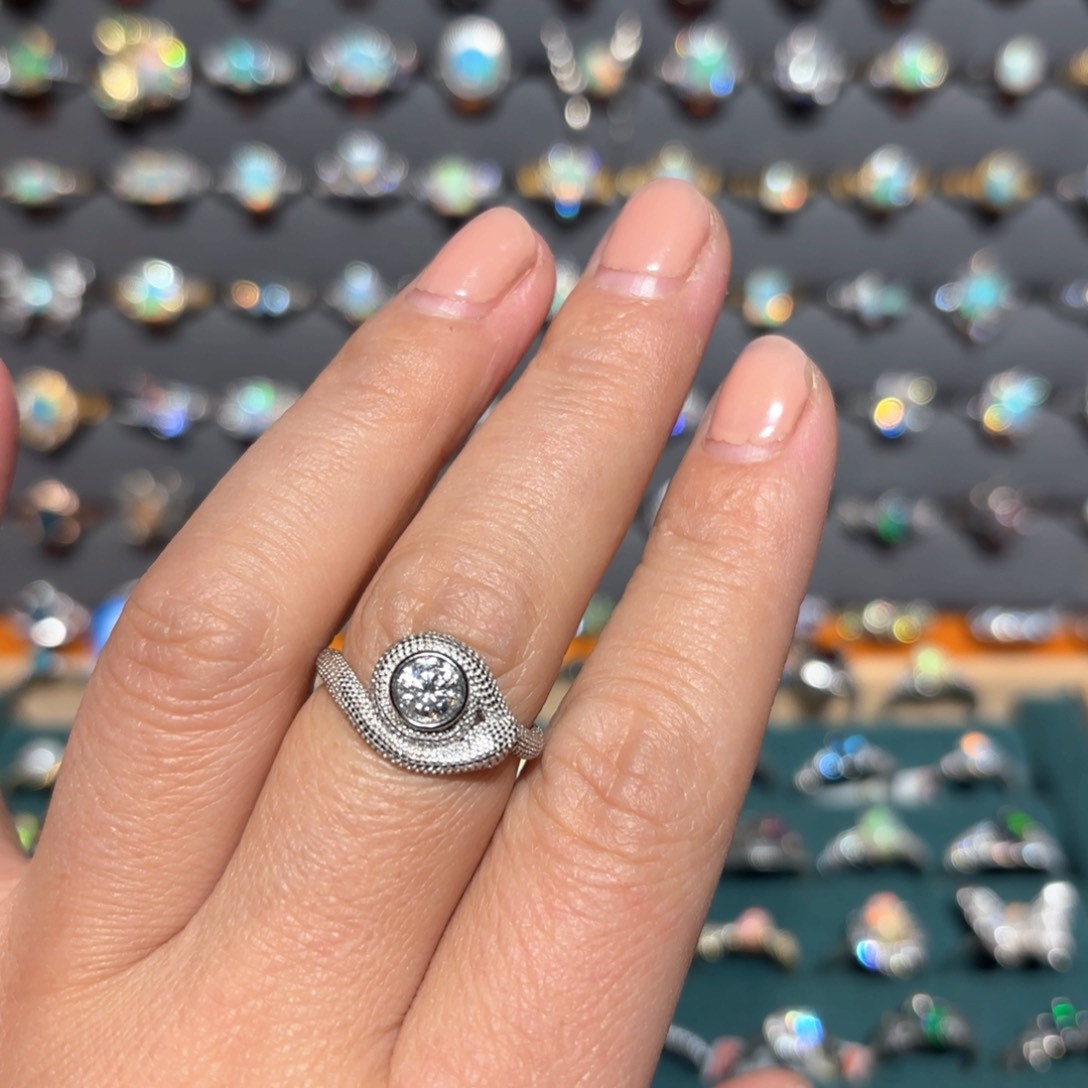 欧泊戒指银S925镶嵌欧泊戒指